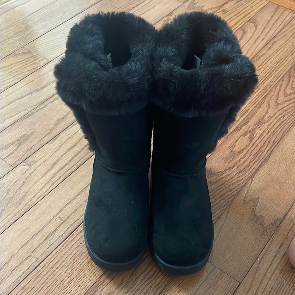 Kohl's Black Faux Fur Winter Boots